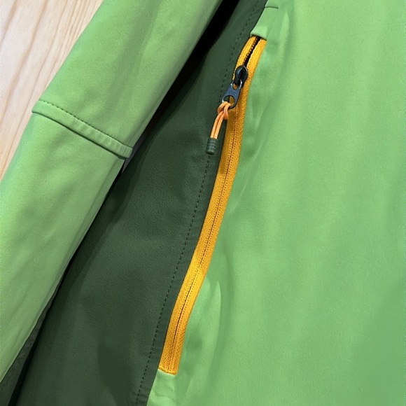 The North Face Summit Series Jacket - Picture 5 of 10